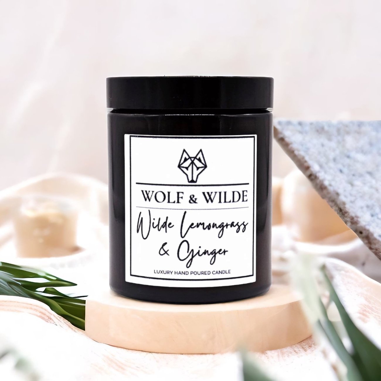 WOLF & WILDE Wilde Lemongrass & Ginger Handgemachte Duftkerze im Glas - Kerze, Ingwer, Lemongras